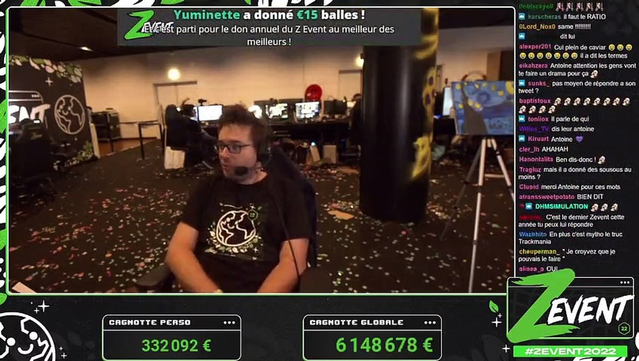 Emmanuel Macron violemment insulté par un streamer après son message de soutien à l'opération "Zevent": "Qu'il ferme sa gueule au lieu de faire sa promo sur notre dos" - VIDEO