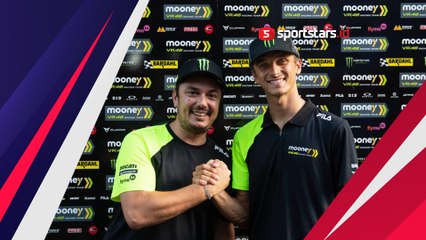 Descargar video: Resmi Perpanjang Kontrak, Luca Marini Setia di Tim Mooney VR46 Milik Valentino Rossi