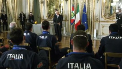 Tải video: Mattarella riceve gli azzurri del volley: grazie per l'Italia