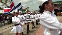 Al ritmo de redobles y tambores el Instituto Rosendo López celebra las fiestas patrias