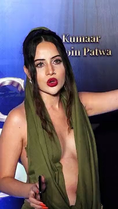 When Urfi Javed Gets Angry On Media