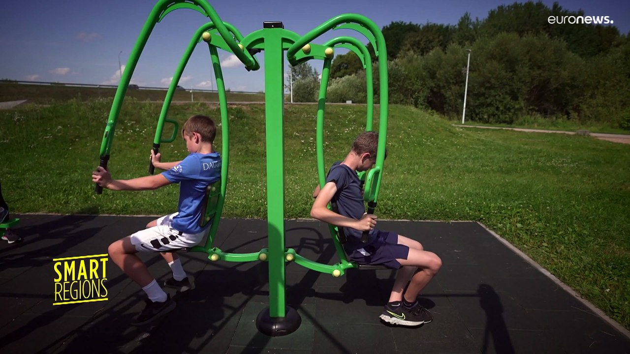 So holen Lettland und Litauen gefährdete Jugendliche von der Straße