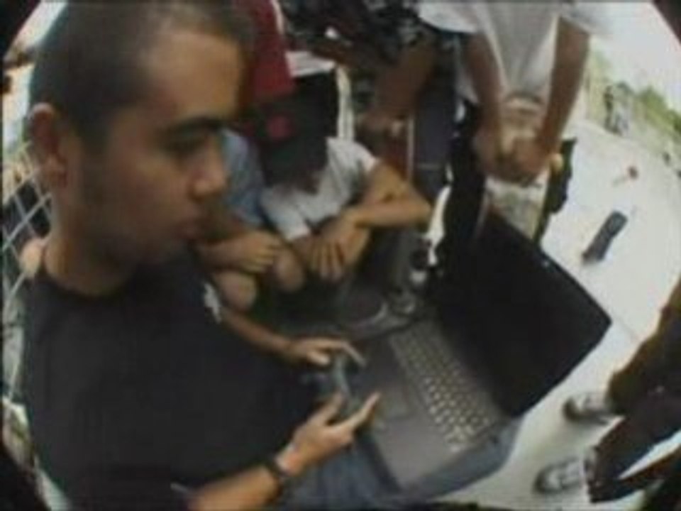 Skate videos - 411Vm Eric Koston