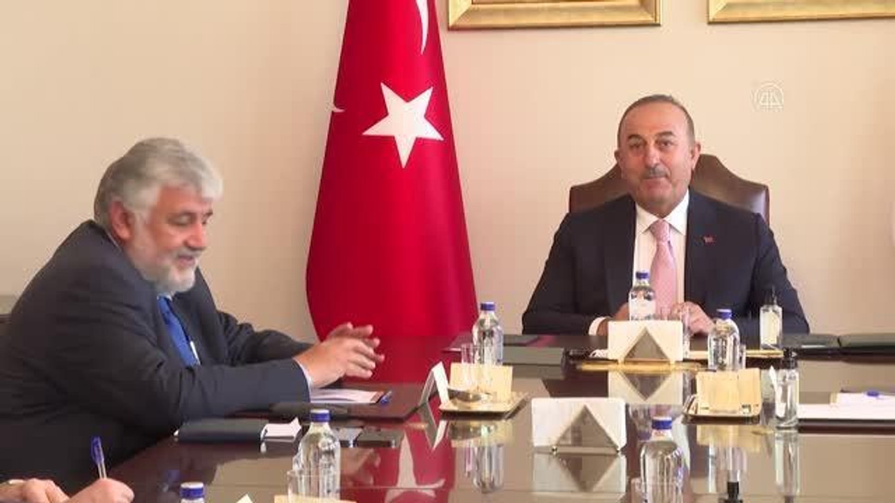 Çavuşoğlu, BM Karadeniz Tahıl Girişimi Koordinatörü Abdulla ile görüştü