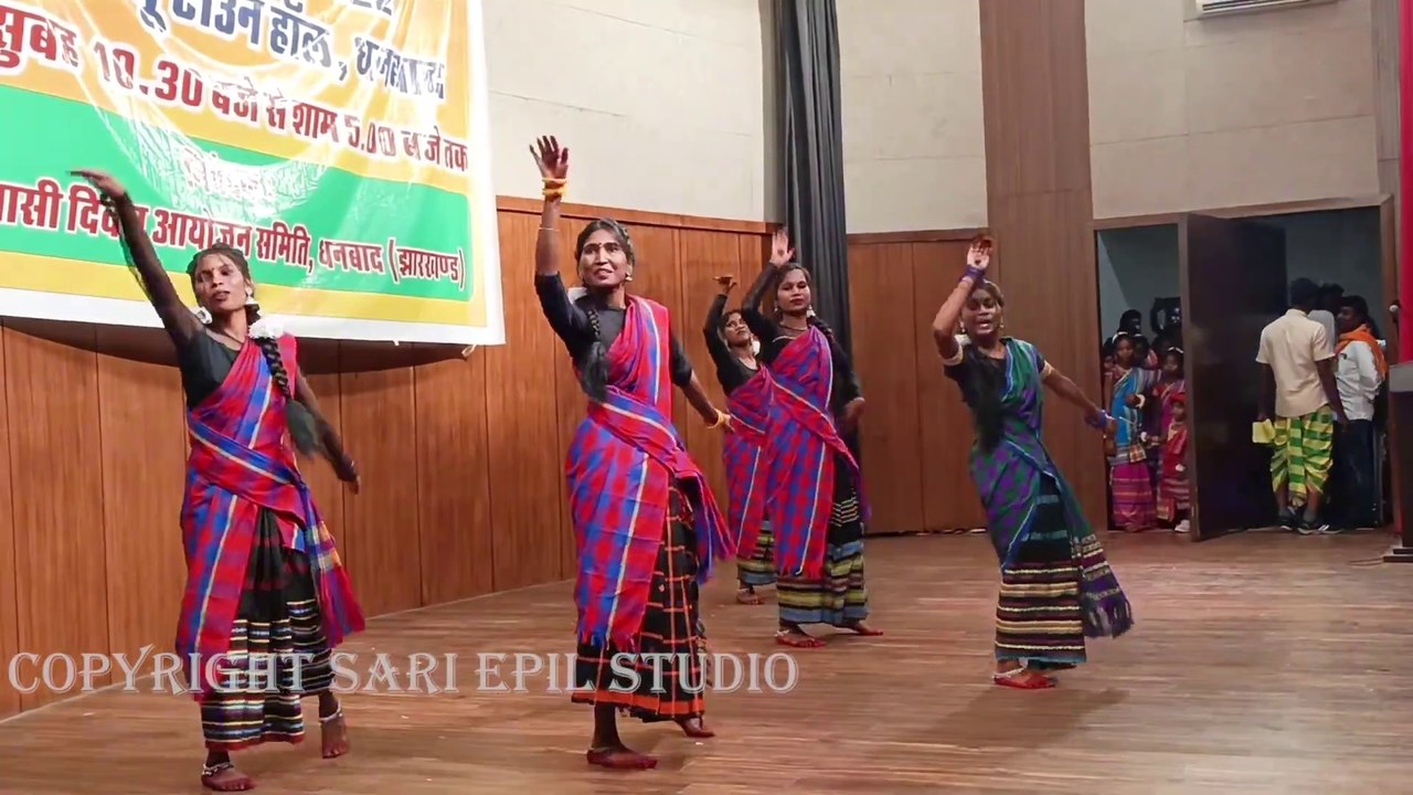 santhali dance video | Adiwasi diwas 2022 - video Dailymotion