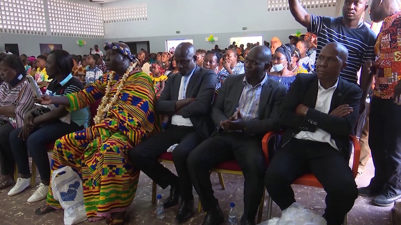 Le groupe du département de Botro, vainqueur de la finale de l’émission « concours vacances » de radio Bouaké