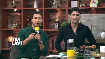 Ciclista sufre accidente tras enredarse en cables