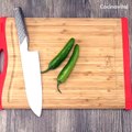 Cómo cortar y picar chile serrano | Tips para desvenar chile | Cocina Vital
