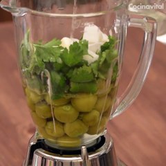 Receta de Mole verde de olla con carne de res | Cocina Vital