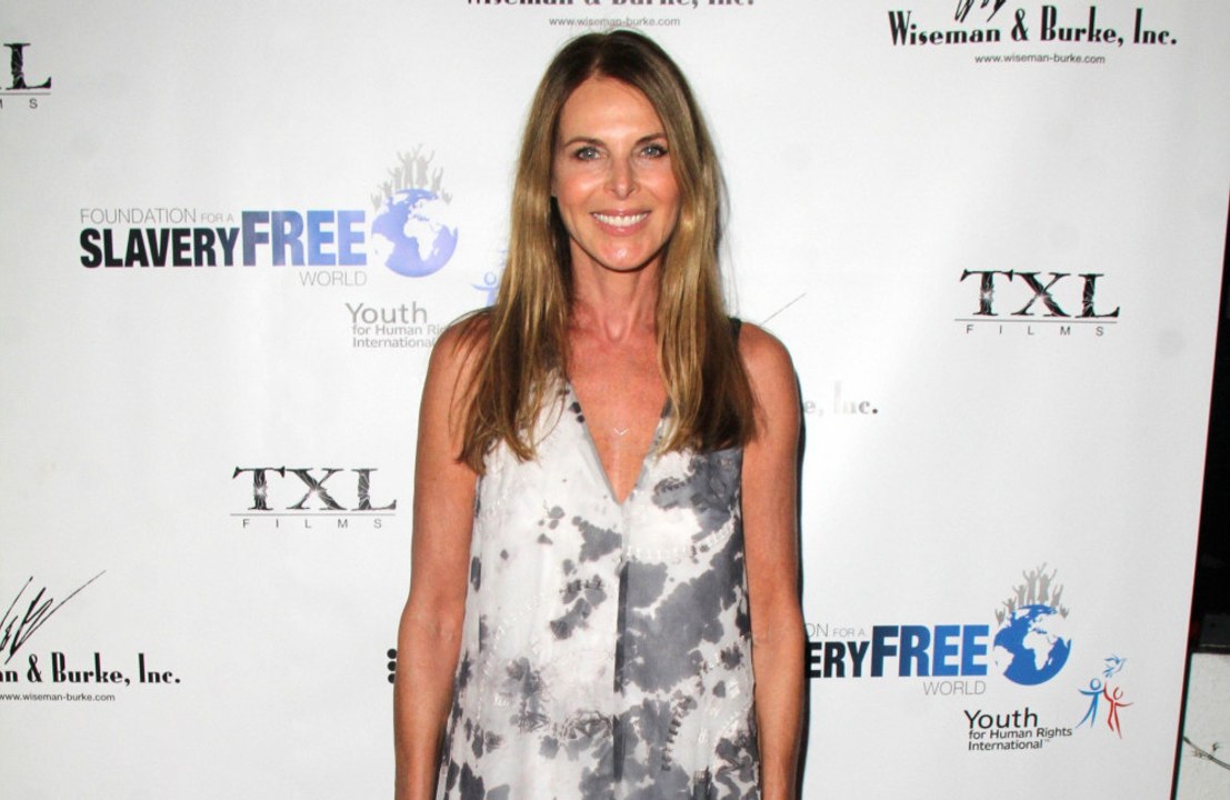 Catherine Oxenberg "can't really wrap [her] hea...