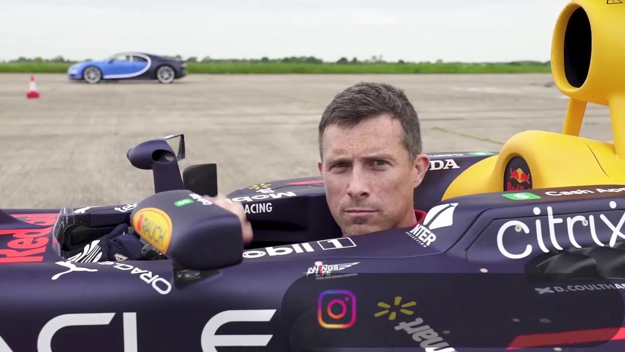 Bugatti Chiron  VS  F1 Car - DRAG RACE