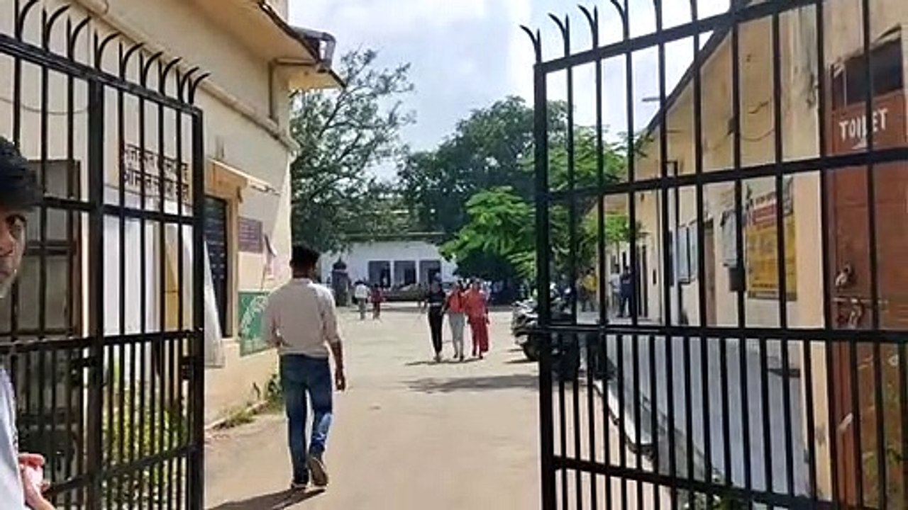’प्रवेशोत्सव अभियान- स्कूल से नहीं जुड़ पाए ड्रॉपआउट बच्चे ,जयपुर जिले में 17 संस्था प्रधानों को नोटिस