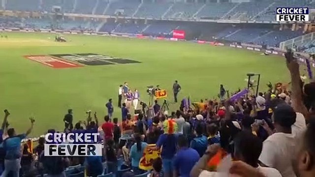 Watch Gautam Gambhir Holds Sri Lankan Flag To Thank The Fans and Won Everyone Hearts Pak vs SL FINAL