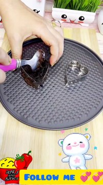 heart shaped chocolate cookie | Follow me for more yummy tasty recipes | How to Make Cinnamon Sugar Cookies Using Puff Pas Cookie Torta | Postres fáciles de Estefanía Colombo | El Gourmet Toddler Steals Cookie |0:11 Person Prepares Lime Shaped Cookie