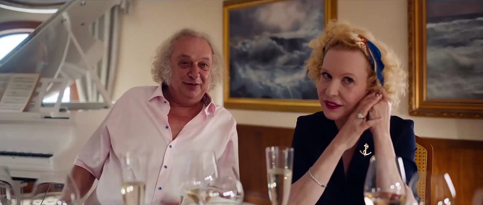 Triangle of sadness trailer df