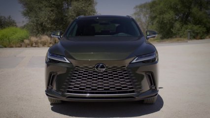 2023 Lexus RX 450h+ AWD Luxury Design Preview in Nori Green Pearl