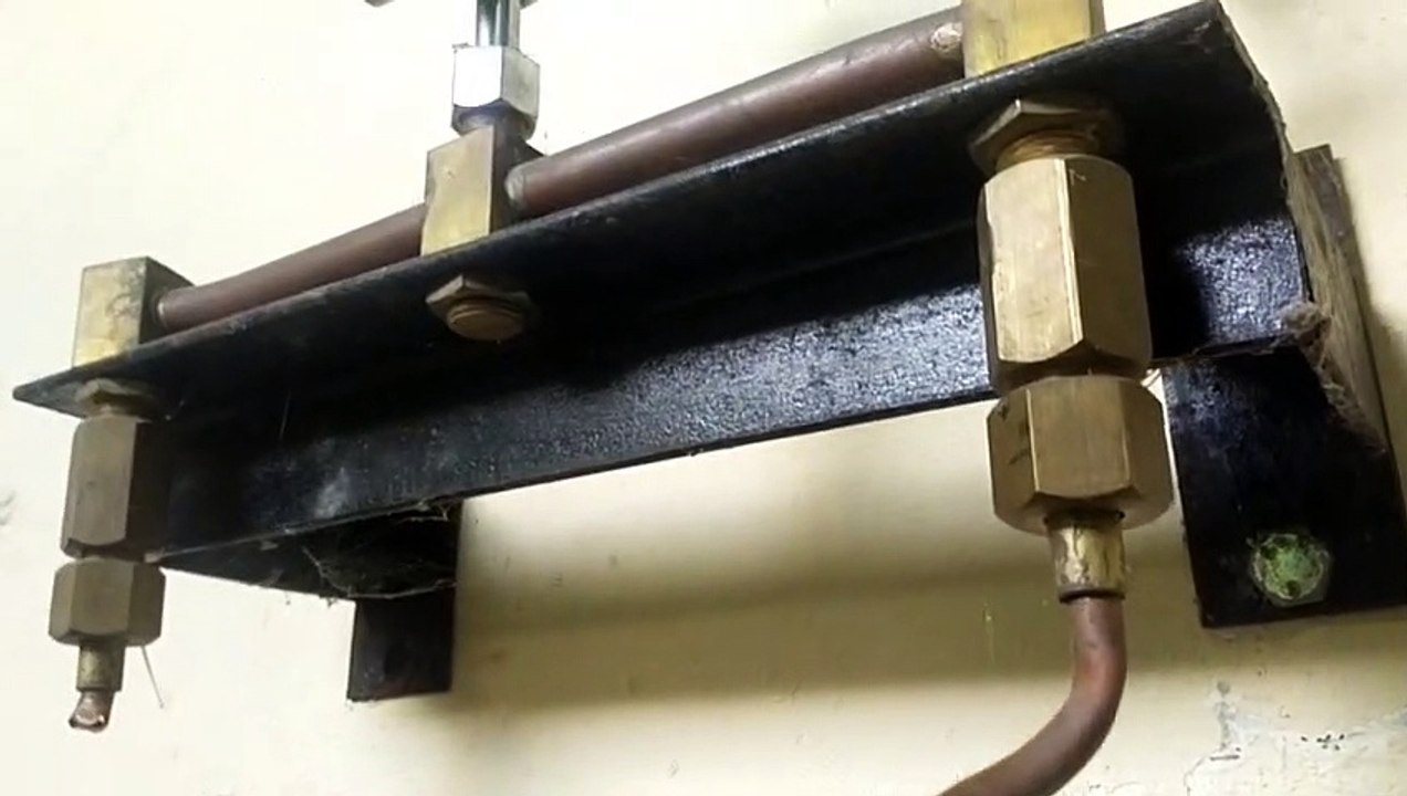 Video : रात के अंधेरे में ऑक्सीजन की पाइप लाइन चुराकर ले गए चोर