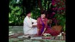 Agar Mera Pati Mujhe Chhod Ke Bhaag Gaya Toh | Sachin Pilgaonkar | Sarika | Geet Gaata Chal