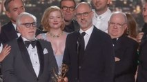 La blague ratée et gênante du créateur de Succession sur le Roi Charles III aux Emmy Awards