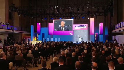 Scholz vergleicht Soldidarität mit der Ukraine mit Berliner Luftbrücke