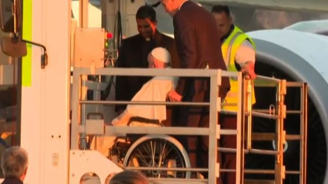 Papa Francesco è partito per il viaggio in Kazakhistan