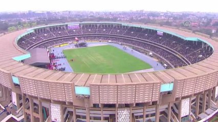 Kenya'da Devlet Başkanı seçilen Ruto'nun yemin edeceği stadyumda izdiham yaşandı