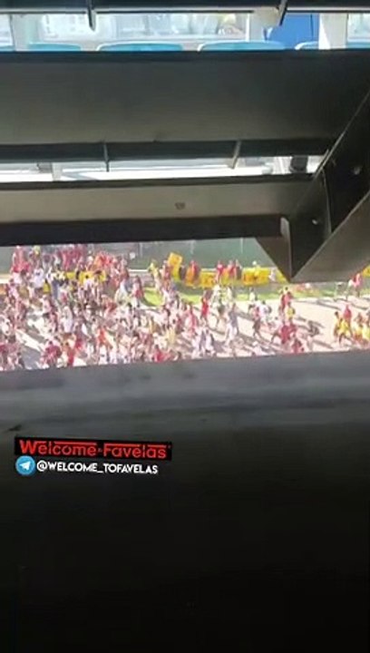Monza, Rubati cartelloni Pirelli