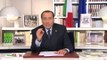 Silvio Berlusconi sale in cattedra: 
