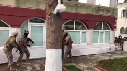 Suç örgütü operasyonunda 2 zanlı yakalandı