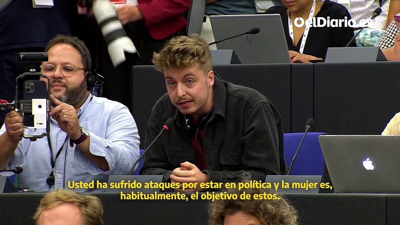 Sanna Marin, a las jóvenes que teman ser atacadas por participar en política: “Eres capaz, eres fuerte, puedes cambiar el mundo; hazlo”