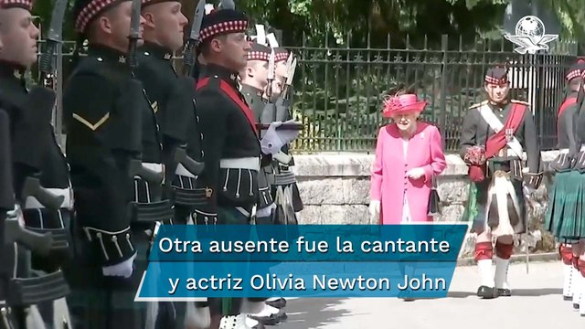Por no incluir a la reina Isabel II en homenaje a estrellas fallecidas, llueven críticas a los Emmy