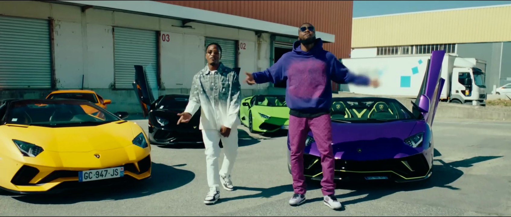 Fresh feat. @Niska Officiel - Allez dehors (Clip Officiel)