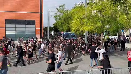 OM Francfort : les supporters arrivent à la Joliette