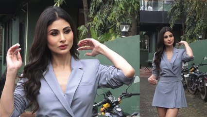 Mouni Roy दिखीं बेहद Stylish, Grey Color के Outfit में Subtle Makeup के साथ बिखेरा जलवा *Video