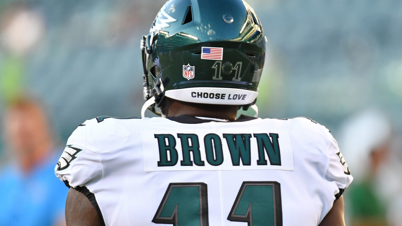 A.J. Brown Shines In Debut With Eagles