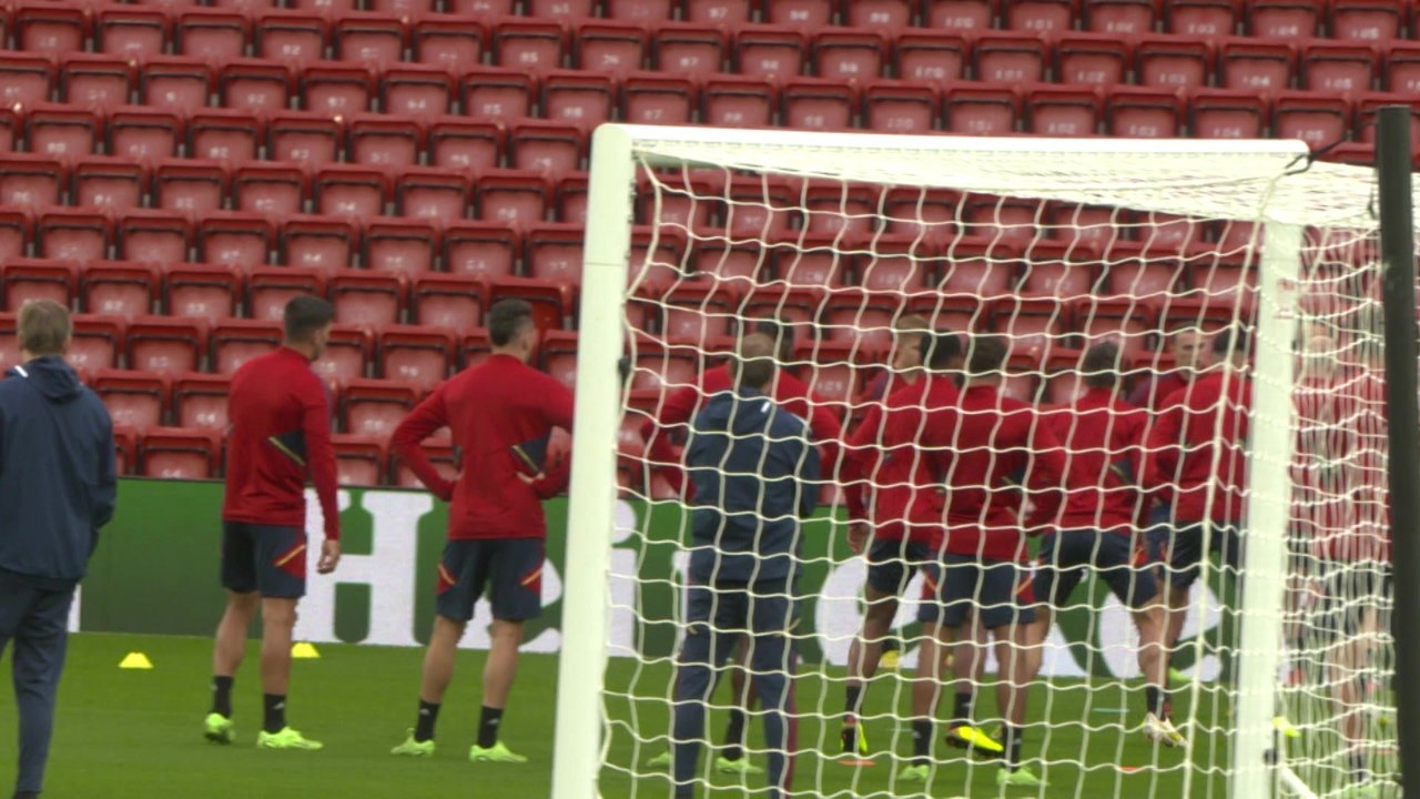 Ajax training pre Liverpool