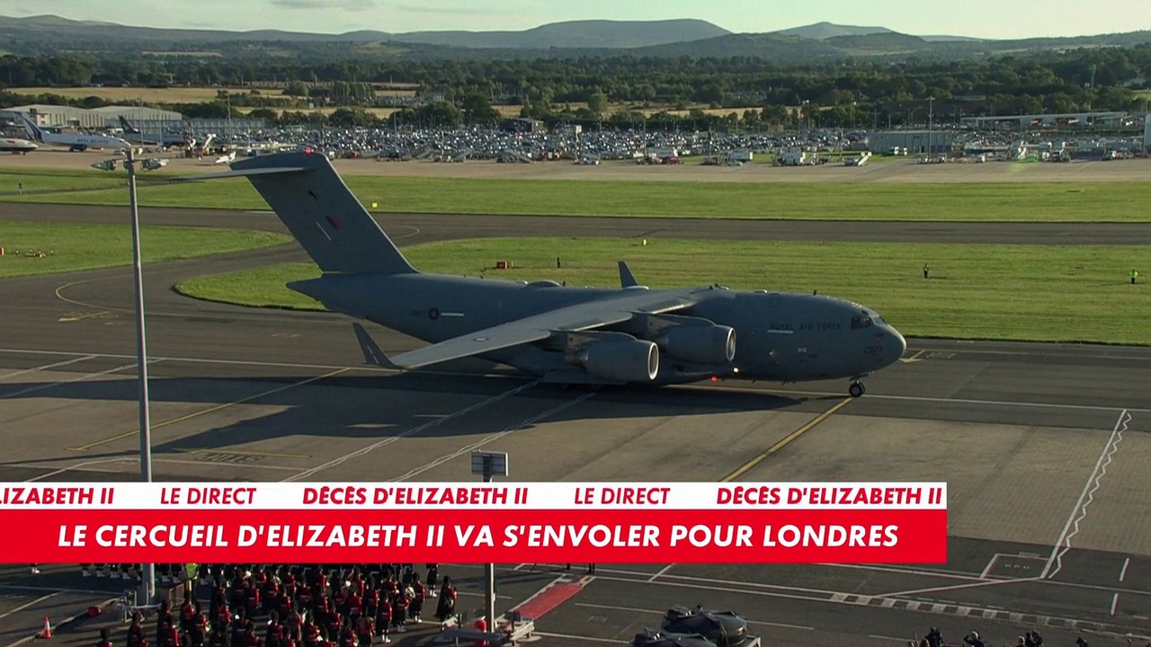 Édimbourg : l’avion militaire transportant le cercueil d’Elizabeth II s’envole pour Londres