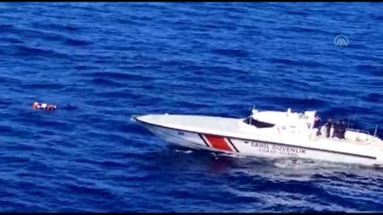Yunanistan unsurlarınca geri itilen 6 düzensiz göçmen hayatını kaybetti