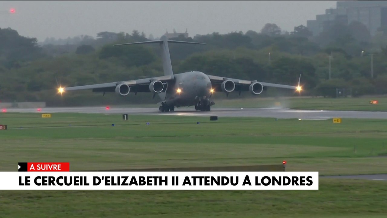 Le cercueil d’Elizabeth II est arrivé à Londres