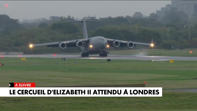 Le cercueil d’Elizabeth II est arrivé à Londres