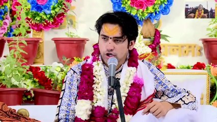 Kaise Bageshwar Dham Maharaj Ek Jin Ko |  Manushya Ke shareer se alag Karte Hai