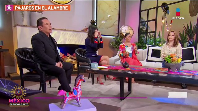 Ana Claudia Talancón huye la ser cuestionada sobre su supuesto alcoholismo