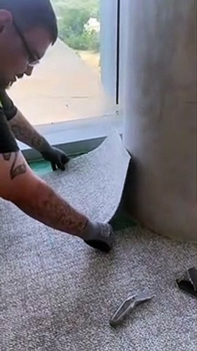 Amazing.technology Easy trick to clean cut carpet flooring around the pole Th_HIGH