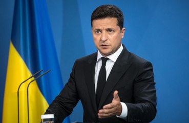 Volodymyr Zelensky ne comprend pas la fascination de Donald Trump pour Vladimir Poutine