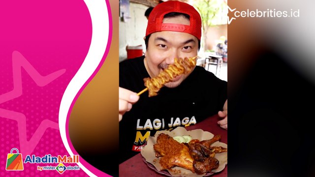 Bikin Ngiler! Kuliner Terenak Ayam dan Bebek Serundeng Pasar Baru, Cocok untuk Pecinta Pedas