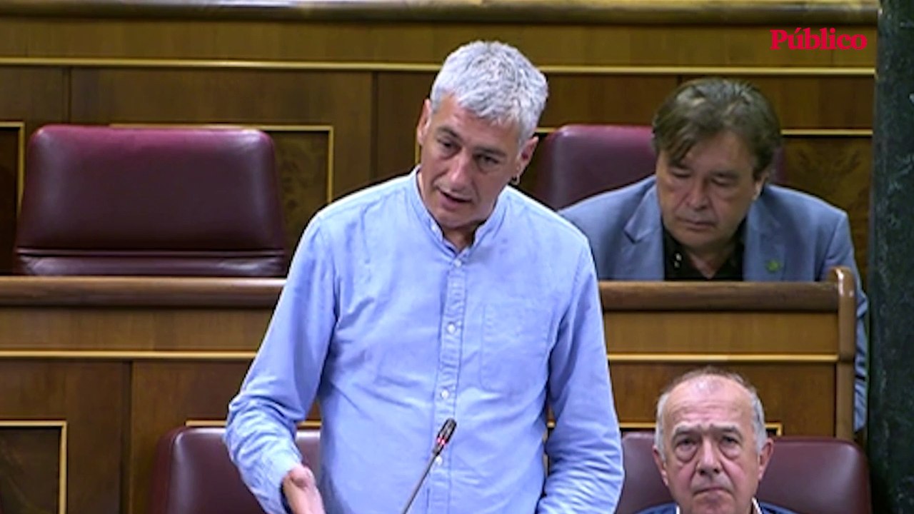 El aplaudido discurso de Oskar Matute sobre los beneficios de la banca:  "La realidad es que no han devuelto un duro"