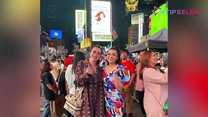 Aksi Vicky Shu Cegat Taksi di New York, kok Gak Asing?