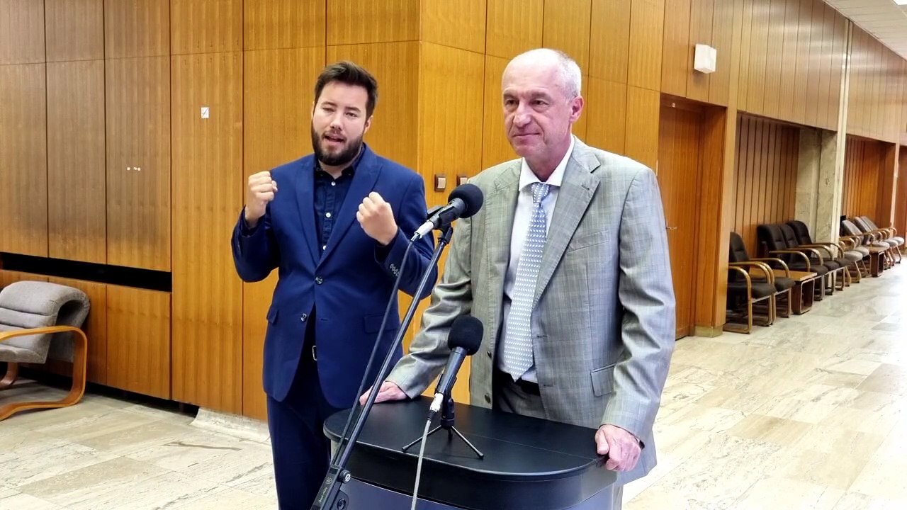 ZÁZNAM: K. Hirman: Plošné čistky robiť nebudem