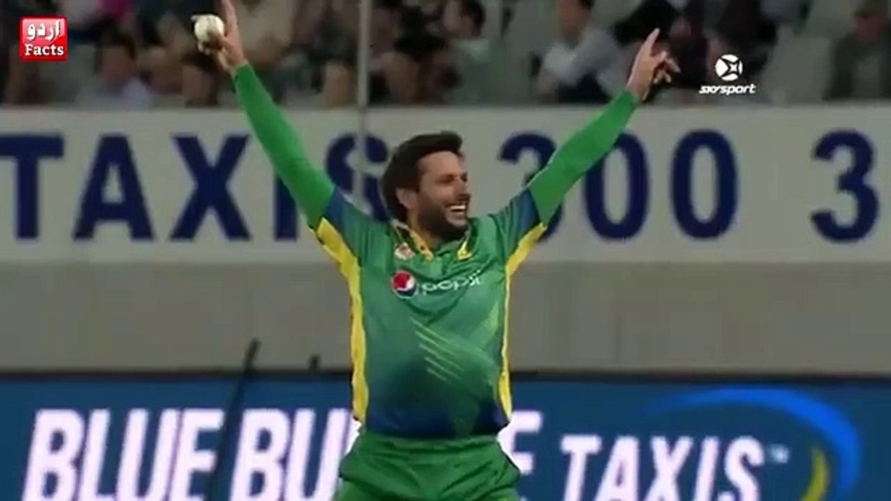 5_Most_Amazing_Catches_by_Shahid_Afridi___Urdu_Facts_HD(360p)