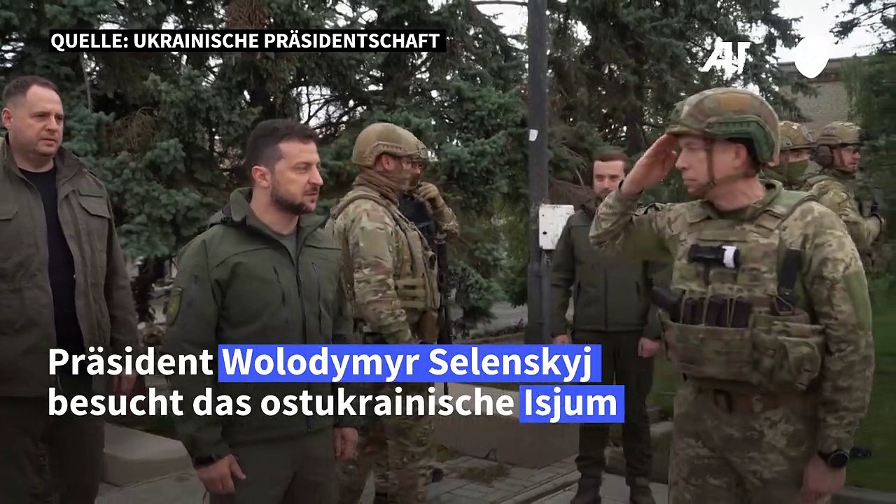 Selenskyj besucht wiedereroberte Stadt Isjum in der Ostukraine
